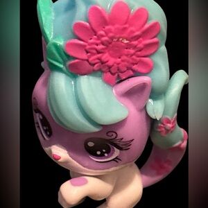 Cute BLUME Purple Cat Figurine with Flower